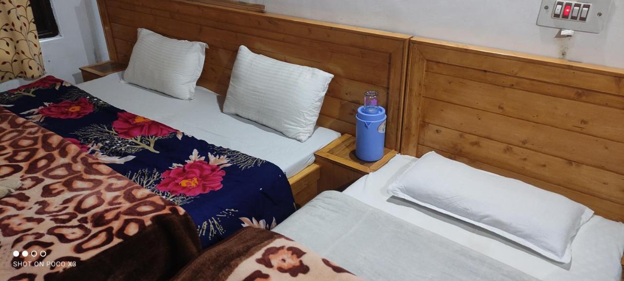 Jahangir Cottage Pahalgam Ngoại thất bức ảnh