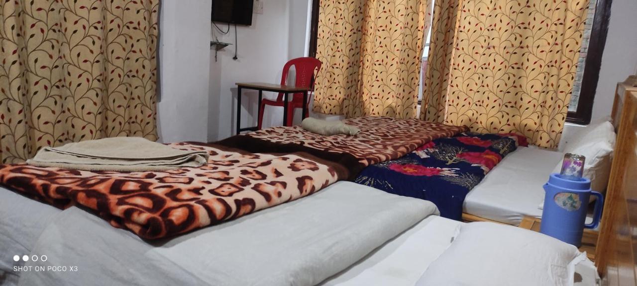 Jahangir Cottage Pahalgam Ngoại thất bức ảnh
