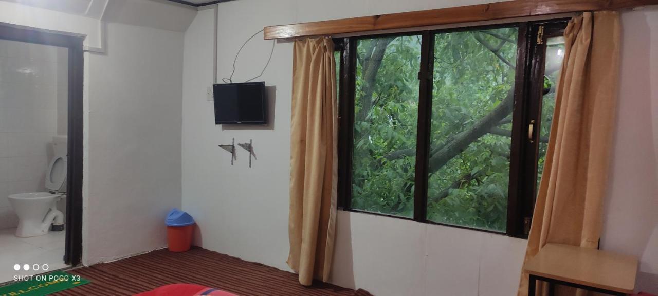 Jahangir Cottage Pahalgam Ngoại thất bức ảnh