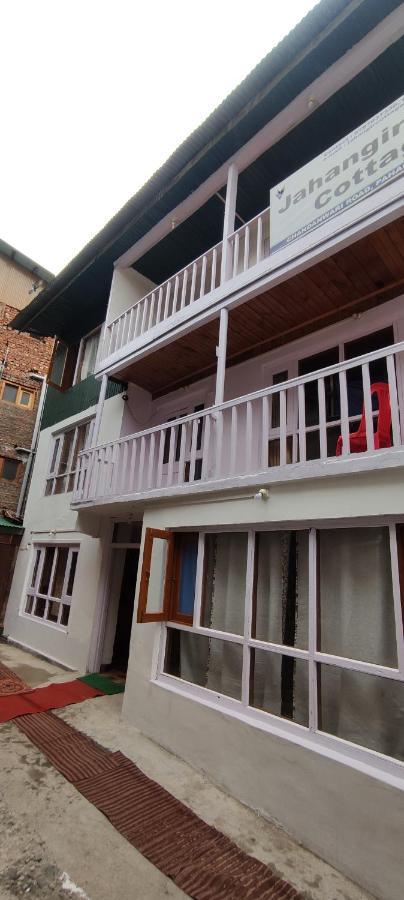 Jahangir Cottage Pahalgam Ngoại thất bức ảnh