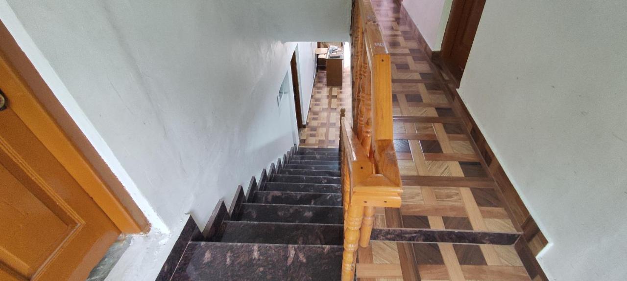 Jahangir Cottage Pahalgam Ngoại thất bức ảnh