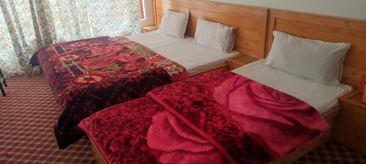 Jahangir Cottage Pahalgam Ngoại thất bức ảnh